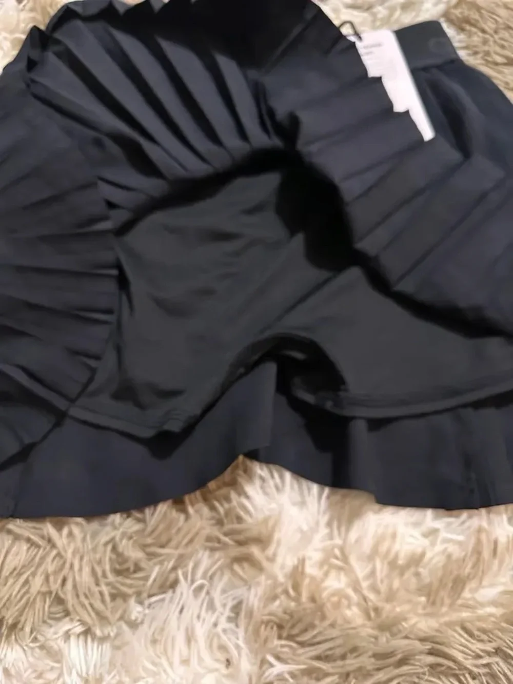 ALO Yoga Black Pleated Mini Skort